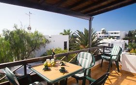 2Br Beach House - Solarium & Shower Terrace - 12